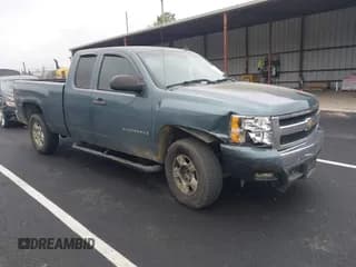 ✅ 2007 Chevrolet Silverado 1500 1LT • VIN: 1GCEC19J67Z520398 • Lot: 43342710. Listed on IAAI with 230,397 mi. Free auction sales archive from the USA and detailed vehicle history report at DreamBid. Image 1.