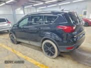 ✅ 2019 Ford Escape SE • VIN: 1FMCU9GD0KUA76761 • Лот: 95322625. Опубликован ранее на Copart с пробегом 115 084 миль. Бесплатный доступ к архиву аукционных продаж из США и подробный отчёт об истории автомобиля на DreamBid. Изображение 2.