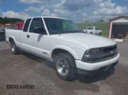 ✅ 2003 Chevrolet S-10 • VIN: 1GCCS19H638164851 • Лот: 42721946. Опубликован ранее на IAAI с пробегом 143 546 миль. Бесплатный доступ к архиву аукционных продаж из США и подробный отчёт об истории автомобиля на DreamBid. Изображение 1.