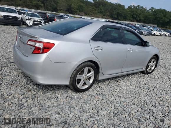 2012 Toyota Camry SE with VIN 4T1BF1FK0CU058754, listed as a Copart auction lot 86246225 with 193,892 mi miles and Salvage title. Bid and sale history available at DreamBid. Image 3.