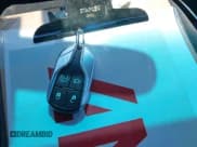 ✅ 2017 Maserati Ghibli S • VIN: ZAM57RSL7H1198901 • Lot: 42801540. Wystawiony na IAAI z przebiegiem 103 964 mil. Bezpłatny archiwum sprzedaży aukcyjnych z USA i szczegółowy raport historii pojazdu na DreamBid. Zdjęcie 11.