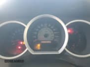 ✅ 2008 Toyota Tacoma • VIN: 5TEPX42N18Z536042 • Lot: 71688375. Wystawiony na Copart z przebiegiem 83 118 mil. Bezpłatny archiwum sprzedaży aukcyjnych z USA i szczegółowy raport historii pojazdu na DreamBid. Zdjęcie 9.