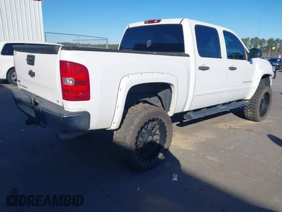 2010 Chevrolet Silverado 1500 LT с VIN 3GCXKSE27AG175213, выставлен на аукционе IAAI как лот 41622417 с пробегом 247 053 миль миль и . История ставок и продаж доступна на DreamBid. Изображение 4.