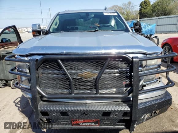 ✅ 2015 Chevrolet Silverado 1500 LT • VIN: 3GCUKREC9FG366787 • Лот: 75436424. Опубликован ранее на Copart с пробегом 134 326 миль. Бесплатный доступ к архиву аукционных продаж из США и подробный отчёт об истории автомобиля на DreamBid. Изображение 5.