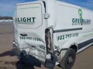 ✅ 2017 Ford Transit • VIN: 1FTYE1YM1HKA37236 • Lot: 41353640. Wystawiony na IAAI z przebiegiem Nie podano. Bezpłatny archiwum sprzedaży aukcyjnych z USA i szczegółowy raport historii pojazdu na DreamBid. Zdjęcie 6.