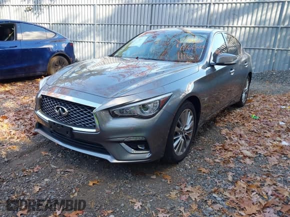 ✅ 2019 Infiniti Q50 Luxe • VIN: JN1EV7AR2KM557634 • Лот: 43615606. Опубликован ранее на IAAI с пробегом 64 738 миль. Бесплатный доступ к архиву аукционных продаж из США и подробный отчёт об истории автомобиля на DreamBid. Изображение 2.