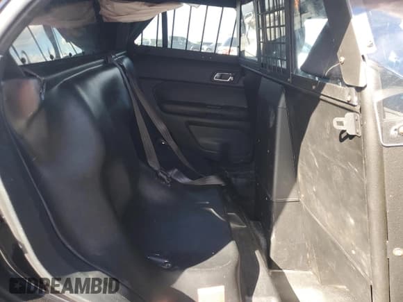 ✅ 2019 Ford Police Interceptor Utility • VIN: 1FM5K8AR4KGB23303 • Lot: 86455435. Wystawiony na Copart z przebiegiem 110 902 mil. Bezpłatny archiwum sprzedaży aukcyjnych z USA i szczegółowy raport historii pojazdu na DreamBid. Zdjęcie 11.