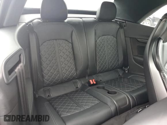 ✅ 2019 Audi S5 Premium Plus • VIN: WAUY4GF52KN000328 • Лот: 44990245. Опубликован ранее на Copart с пробегом 18 714 миль. Бесплатный доступ к архиву аукционных продаж из США и подробный отчёт об истории автомобиля на DreamBid. Изображение 10.