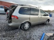 ✅ 2002 Toyota Sienna LE • VIN: 4T3ZF13C82U455825 • Lot: 91417265. Listed on Copart with 255,828 mi. Free auction sales archive from the USA and detailed vehicle history report at DreamBid. Image 3.