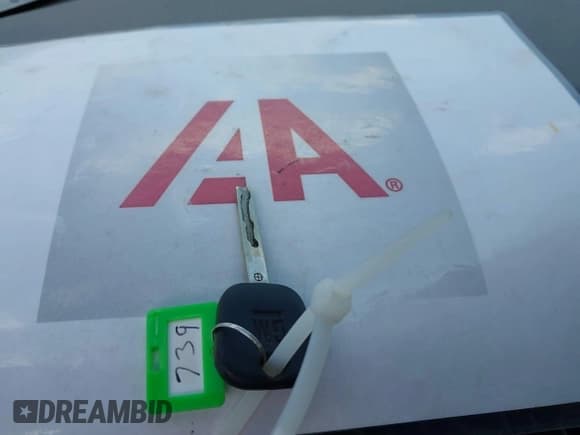 ✅ 2015 Chevrolet Express Cargo • VIN: 1GCWGFCF3F1279861 • Lot: 43224870. Listed on IAAI with 326,491 mi. Free auction sales archive from the USA and detailed vehicle history report at DreamBid. Image 11.