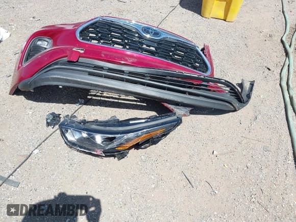 ✅ 2022 Toyota Highlander Limited • VIN: 5TDYZRAHXNS542308 • Лот: 42790304. Опубликован ранее на IAAI с пробегом 59 237 миль. Бесплатный доступ к архиву аукционных продаж из США и подробный отчёт об истории автомобиля на DreamBid. Изображение 12.