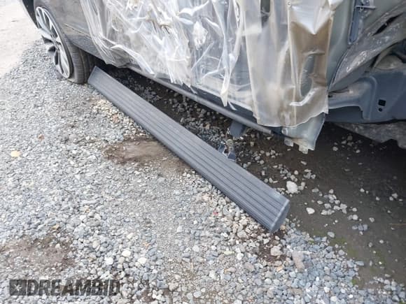 ✅ 2020 Lincoln Navigator Reserve • VIN: 5LMJJ2KT7LEL09677 • Лот: 36246504. Опубликован ранее на IAAI с пробегом Не указан. Бесплатный доступ к архиву аукционных продаж из США и подробный отчёт об истории автомобиля на DreamBid. Изображение 12.