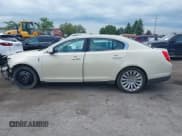✅ 2014 Lincoln MKS • VIN: 1LNHL9EK3EG602023 • Лот: 42830966. Опубликован ранее на IAAI с пробегом 91 033 миль. Бесплатный доступ к архиву аукционных продаж из США и подробный отчёт об истории автомобиля на DreamBid. Изображение 14.