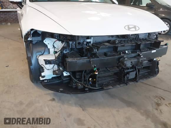 2024 Hyundai Sonata SEL z VIN KMHL34JJ5RA085911, wystawiony jako IAAI lot #41017842 z przebiegiem 2 046 mil mil oraz . Historia ofert i sprzedaży dostępna na DreamBid. Obrazek 20.