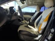 ✅ 2014 Mazda 3 S Grand Touring • VIN: JM1BM1W39E1209369 • Лот: 55289035. Опубликован ранее на Copart с пробегом 146 915 миль. Бесплатный доступ к архиву аукционных продаж из США и подробный отчёт об истории автомобиля на DreamBid. Изображение 7.