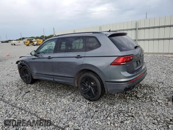 ✅ 2023 Volkswagen Tiguan SE R-Line Black • VIN: 3VVCB7AX6PM118039 • Lot: 91816425. Wystawiony na Copart z przebiegiem 39 388 mil. Bezpłatny archiwum sprzedaży aukcyjnych z USA i szczegółowy raport historii pojazdu na DreamBid. Zdjęcie 2.