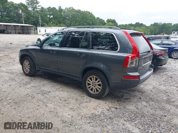 ✅ 2008 Volvo XC90 I6 • VIN: YV4CY982681443384 • Лот: 42852540. Опубликован ранее на IAAI с пробегом 101 241 миль. Бесплатный доступ к архиву аукционных продаж из США и подробный отчёт об истории автомобиля на DreamBid. Изображение 3.