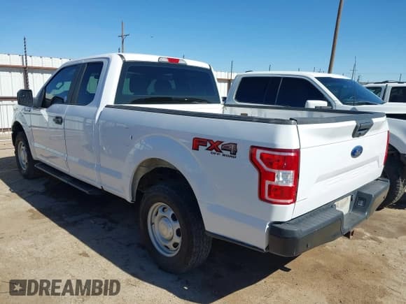 ✅ 2019 Ford F-150 XL • VIN: 1FTFX1E5XKKE53078 • Lot: 43477550. Wystawiony na IAAI z przebiegiem 169 824 mil. Bezpłatny archiwum sprzedaży aukcyjnych z USA i szczegółowy raport historii pojazdu na DreamBid. Zdjęcie 3.