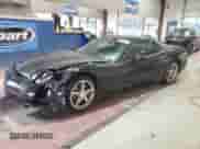 2004 Chevrolet Corvette z VIN 1G1YY22G645133638, wystawiony jako Copart lot #87247835 z przebiegiem 65 878 mil mil oraz Szkoda całkowita • Salvage title. Historia ofert i sprzedaży dostępna na DreamBid. Obrazek 1.