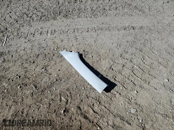 ✅ 2018 Chevrolet Equinox LT • VIN: 2GNAXJEV6J6350677 • Лот: 82306565. Опубликован ранее на Copart с пробегом 69 321 миль. Бесплатный доступ к архиву аукционных продаж из США и подробный отчёт об истории автомобиля на DreamBid. Изображение 13.