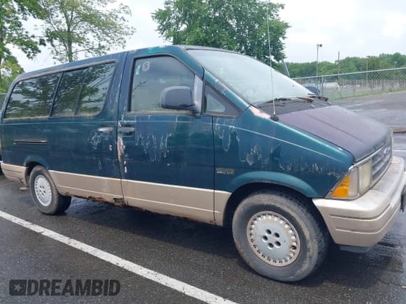 ✅ 1995 Ford Aerostar Eddie Bauer • VIN: 1FMDA41X1SZA81893 • Lot: 42471666. Wystawiony na IAAI z przebiegiem 194 685 mil. Bezpłatny archiwum sprzedaży aukcyjnych z USA i szczegółowy raport historii pojazdu na DreamBid. Zdjęcie 6.