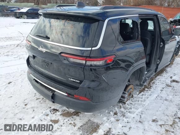 ✅ 2024 Jeep Grand Cherokee Altitude • VIN: 1C4RJKAG2R8575310 • Lot: 41093188. Listed on IAAI with 4,919 mi. Free auction sales archive from the USA and detailed vehicle history report at DreamBid. Image 4.