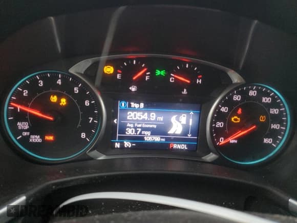 ✅ 2019 Chevrolet Equinox LT • VIN: 2GNAXUEVXK6114097 • Lot: 91019165. Listed on Copart with 105,799 mi. Free auction sales archive from the USA and detailed vehicle history report at DreamBid. Image 9.