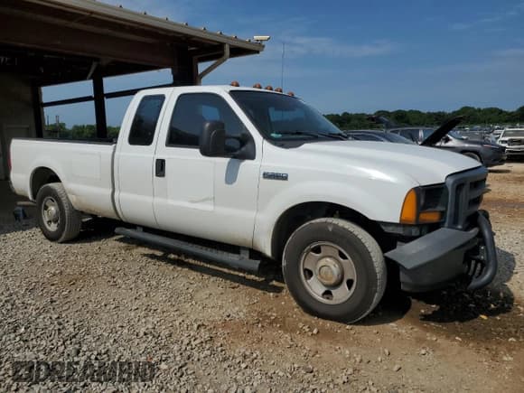 ✅ 2006 Ford F-250 XL • VIN: 1FDSX20536EB73658 • Lot: 66826085. Listed on Copart with 171,483 mi. Free auction sales archive from the USA and detailed vehicle history report at DreamBid. Image 4.