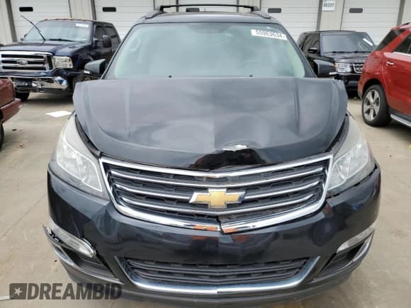 ✅ 2015 Chevrolet Traverse LT • VIN: 1GNKRHKD4FJ221740 • Lot: 55963634. Wystawiony na Copart z przebiegiem 79 218 mil. Bezpłatny archiwum sprzedaży aukcyjnych z USA i szczegółowy raport historii pojazdu na DreamBid. Zdjęcie 5.
