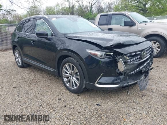 ✅ 2022 Mazda CX-9 Signature • VIN: JM3TCBEY1N0616982 • Lot: 42125790. Wystawiony na IAAI z przebiegiem 101 918 mil. Bezpłatny archiwum sprzedaży aukcyjnych z USA i szczegółowy raport historii pojazdu na DreamBid. Zdjęcie 1.