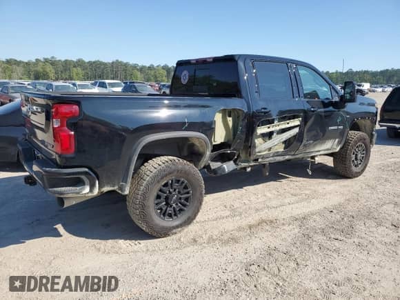 2024 Chevrolet Silverado 2500HD ZR2 с VIN 1GC4YYEYXRF242845, выставлен на аукционе Copart как лот 49963964 с пробегом 4 841 миль миль и Чистый • Clean title. История ставок и продаж доступна на DreamBid. Изображение 3.