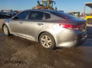 ✅ 2016 Kia Optima LX • VIN: 5XXGT4L38GG082412 • Lot: 43567858. Wystawiony na IAAI z przebiegiem 156 511 mil. Bezpłatny archiwum sprzedaży aukcyjnych z USA i szczegółowy raport historii pojazdu na DreamBid. Zdjęcie 3.