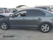 ✅ 2014 Volkswagen Jetta SE • VIN: 3VWD17AJ9EM359394 • Lot: 43782210. Listed on IAAI with 173,025 mi. Free auction sales archive from the USA and detailed vehicle history report at DreamBid. Image 14.