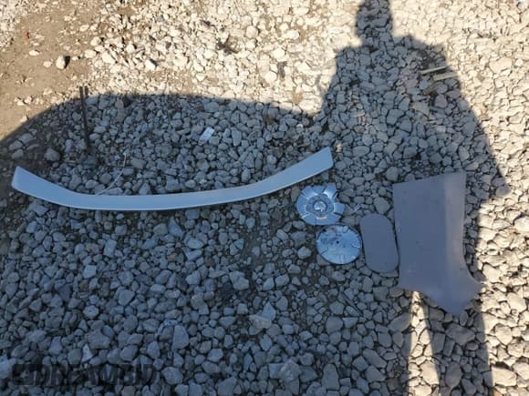 ✅ 2003 Ford Explorer XLT • VIN: 1FMZU73K33UC33574 • Lot: 47052545. Wystawiony na Copart z przebiegiem 164 050 mil. Bezpłatny archiwum sprzedaży aukcyjnych z USA i szczegółowy raport historii pojazdu na DreamBid. Zdjęcie 13.