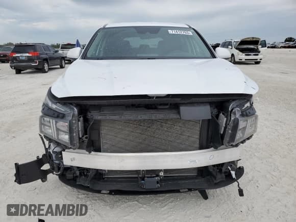 ✅ 2023 Hyundai Santa Fe SE • VIN: 5NMS14AJ8PH512961 • Lot: 71412763. Wystawiony na Copart z przebiegiem 9 074 mil. Bezpłatny archiwum sprzedaży aukcyjnych z USA i szczegółowy raport historii pojazdu na DreamBid. Zdjęcie 5.