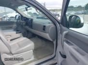 ✅ 2011 GMC Sierra 1500 SLE • VIN: 3GTP1VE04BG194614 • Лот: 43667190. Опубликован ранее на IAAI с пробегом 112 131 миль. Бесплатный доступ к архиву аукционных продаж из США и подробный отчёт об истории автомобиля на DreamBid. Изображение 5.