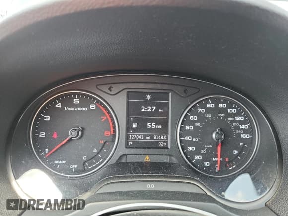 ✅ 2017 Audi A3 • VIN: WAUB8HFF0H1057880 • Lot: 64083325. Wystawiony na Copart z przebiegiem 127 041 mil. Bezpłatny archiwum sprzedaży aukcyjnych z USA i szczegółowy raport historii pojazdu na DreamBid. Zdjęcie 9.