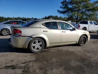 ✅ 2010 Dodge Avenger R/T • VIN: 1B3CC5FB2AN133214 • Lot: 88853555. Wystawiony na Copart z przebiegiem 238 014 mil. Bezpłatny archiwum sprzedaży aukcyjnych z USA i szczegółowy raport historii pojazdu na DreamBid. Zdjęcie 3.