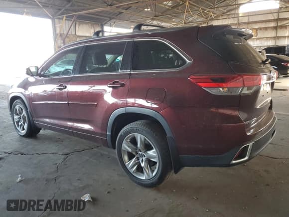✅ 2019 Toyota Highlander Limited • VIN: 5TDDZRFH9KS990414 • Lot: 70720385. Wystawiony na Copart z przebiegiem 62 466 mil. Bezpłatny archiwum sprzedaży aukcyjnych z USA i szczegółowy raport historii pojazdu na DreamBid. Zdjęcie 2.