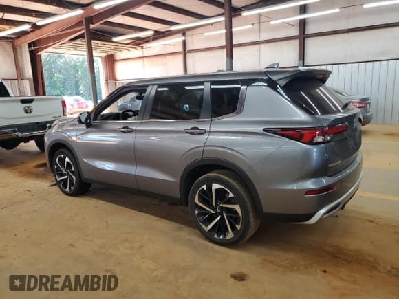 ✅ 2022 Mitsubishi Outlander SE • VIN: JA4J3UA86NZ043701 • Lot: 80940685. Wystawiony na Copart z przebiegiem 51 801 mil. Bezpłatny archiwum sprzedaży aukcyjnych z USA i szczegółowy raport historii pojazdu na DreamBid. Zdjęcie 2.