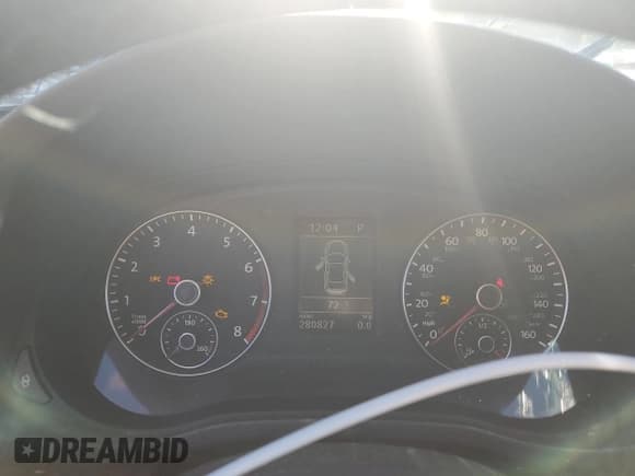 ✅ 2012 Volkswagen Passat SEL • VIN: 1VWCP7A30CC054165 • Лот: 66826245. Опубликован ранее на Copart с пробегом 280 827 миль. Бесплатный доступ к архиву аукционных продаж из США и подробный отчёт об истории автомобиля на DreamBid. Изображение 9.