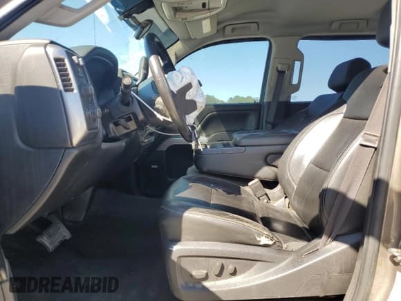 ✅ 2015 Chevrolet Silverado 3500HD LT • VIN: 1GC4KZC86FF575386 • Lot: 86880865. Wystawiony na Copart z przebiegiem 189 710 mil. Bezpłatny archiwum sprzedaży aukcyjnych z USA i szczegółowy raport historii pojazdu na DreamBid. Zdjęcie 7.