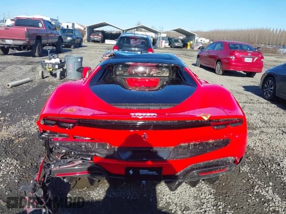 ✅ 2023 Ferrari 296 • VIN: ZFF99SLA3P0296690 • Lot: 41534599. Wystawiony na IAAI z przebiegiem Nie podano. Bezpłatny archiwum sprzedaży aukcyjnych z USA i szczegółowy raport historii pojazdu na DreamBid. Zdjęcie 8.