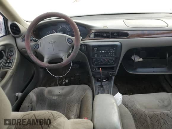 2003 Chevrolet Malibu LS z VIN 1G1NE52J03M613705, wystawiony jako Copart lot #42335675 z przebiegiem 223 986 mil mil oraz Szkoda całkowita • Salvage title. Historia ofert i sprzedaży dostępna na DreamBid. Obrazek 8.