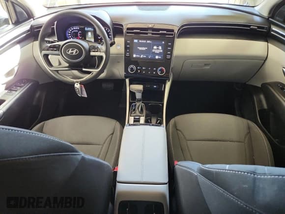 ✅ 2022 Hyundai Tucson SEL • VIN: 5NMJBCAE8NH138208 • Lot: 87180895. Listed on Copart with 30,219 mi. Free auction sales archive from the USA and detailed vehicle history report at DreamBid. Image 8.