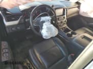 ✅ 2015 Chevrolet Suburban LT • VIN: 1GNSKJKC2FR645650 • Lot: 76147464. Wystawiony na Copart z przebiegiem 141 679 mil. Bezpłatny archiwum sprzedaży aukcyjnych z USA i szczegółowy raport historii pojazdu na DreamBid. Zdjęcie 8.