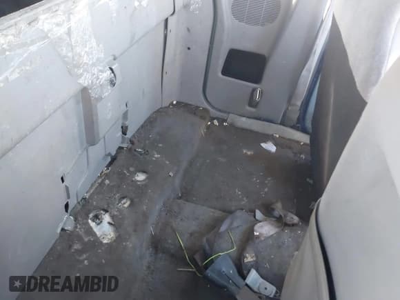 ✅ 2000 Ford Ranger XL • VIN: 1FTZR15V9YPB50747 • Лот: 43562988. Опубликован ранее на IAAI с пробегом 134 325 миль. Бесплатный доступ к архиву аукционных продаж из США и подробный отчёт об истории автомобиля на DreamBid. Изображение 8.