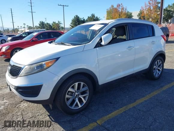 ✅ 2016 Kia Sportage LX • VIN: KNDPB3AC9G7802163 • Лот: 43919555. Опубликован ранее на IAAI с пробегом 134 337 миль. Бесплатный доступ к архиву аукционных продаж из США и подробный отчёт об истории автомобиля на DreamBid. Изображение 2.