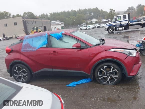 ✅ 2018 Toyota C-HR XLE • VIN: NMTKHMBX3JR019156 • Lot: 43415158. Listed on IAAI with 28,348 mi. Free auction sales archive from the USA and detailed vehicle history report at DreamBid. Image 13.