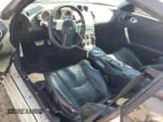 ✅ 2005 Nissan 350Z • VIN: JN1AZ34D05M604000 • Лот: 81687495. Опубликован ранее на Copart с пробегом 182 165 миль. Бесплатный доступ к архиву аукционных продаж из США и подробный отчёт об истории автомобиля на DreamBid. Изображение 8.